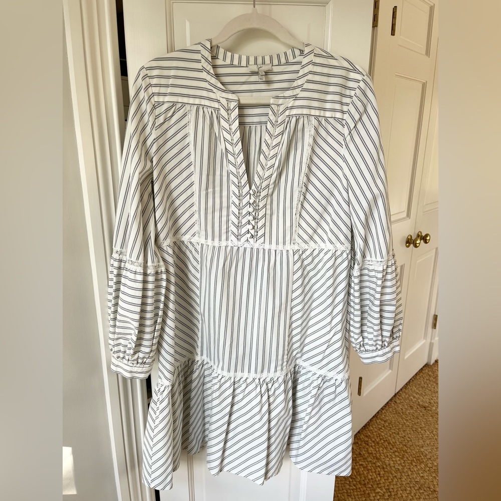 Pinstriped, stylish Joie dress, size 8